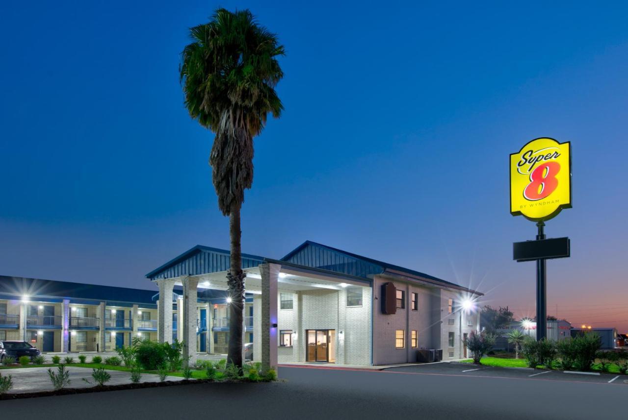 Super 8 By Wyndham Victoria - South - Hwy 59酒店 外观 照片